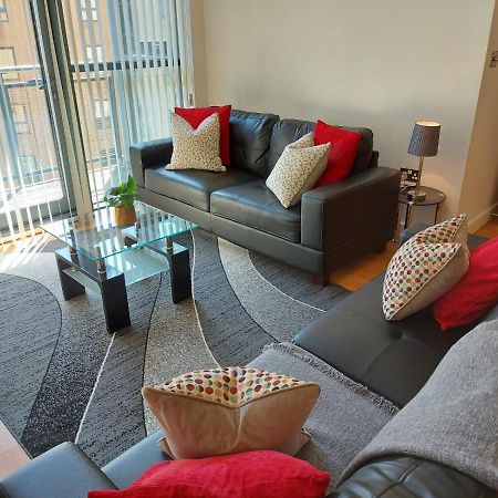 City 2 Bed, 2 Bath, Free Parking & Wifi Sheffield Bagian luar foto