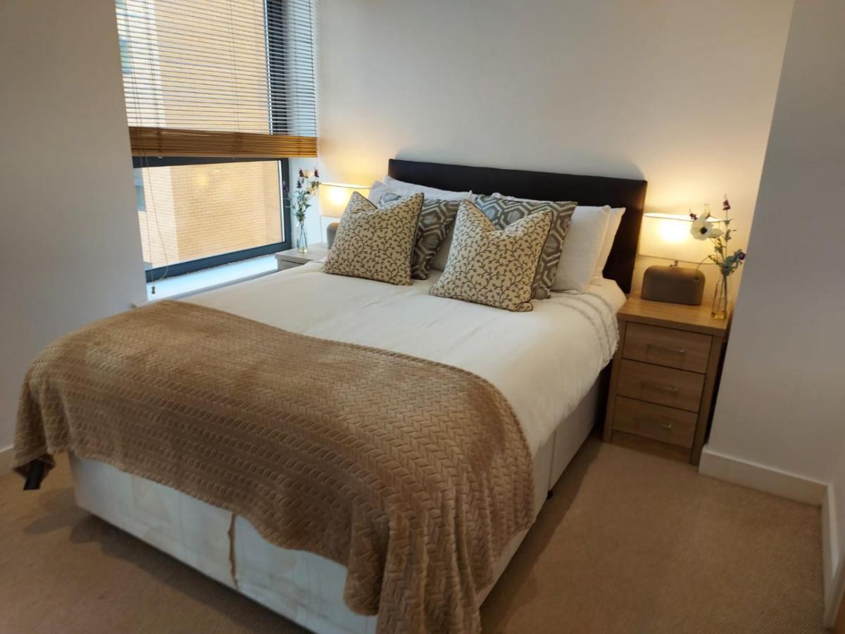 City 2 Bed, 2 Bath, Free Parking & Wifi Sheffield Bagian luar foto