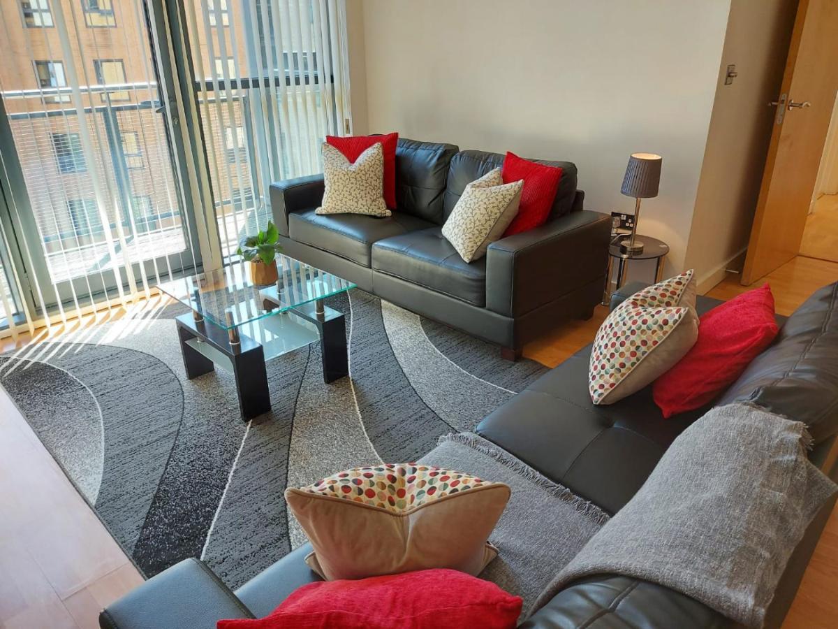 City 2 Bed, 2 Bath, Free Parking & Wifi Sheffield Bagian luar foto